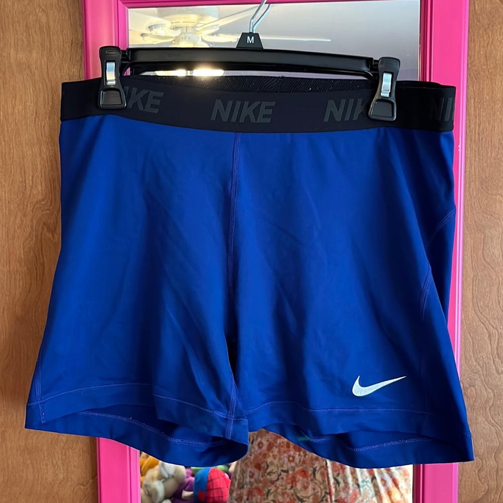 5” Nike Pros